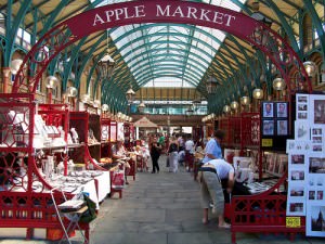 Apple-Market-in-Covent-Garden-London
