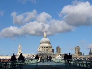 St Pauls with London apartments